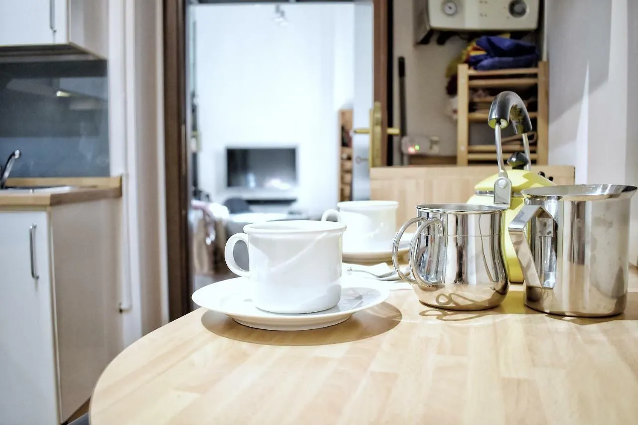 Charming Design Loft Isola Milano Apartment
