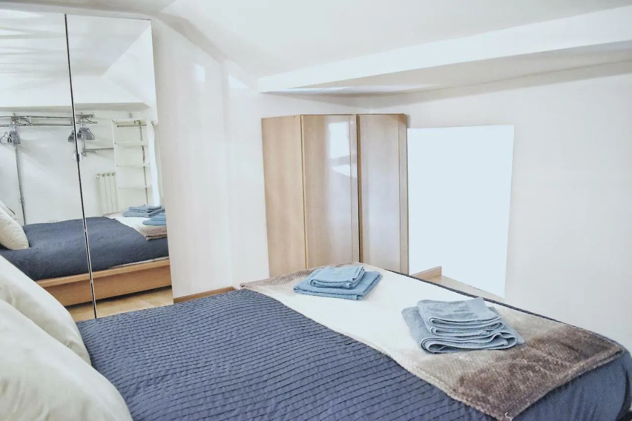 Apartament Charming Design Loft Isola Milano
