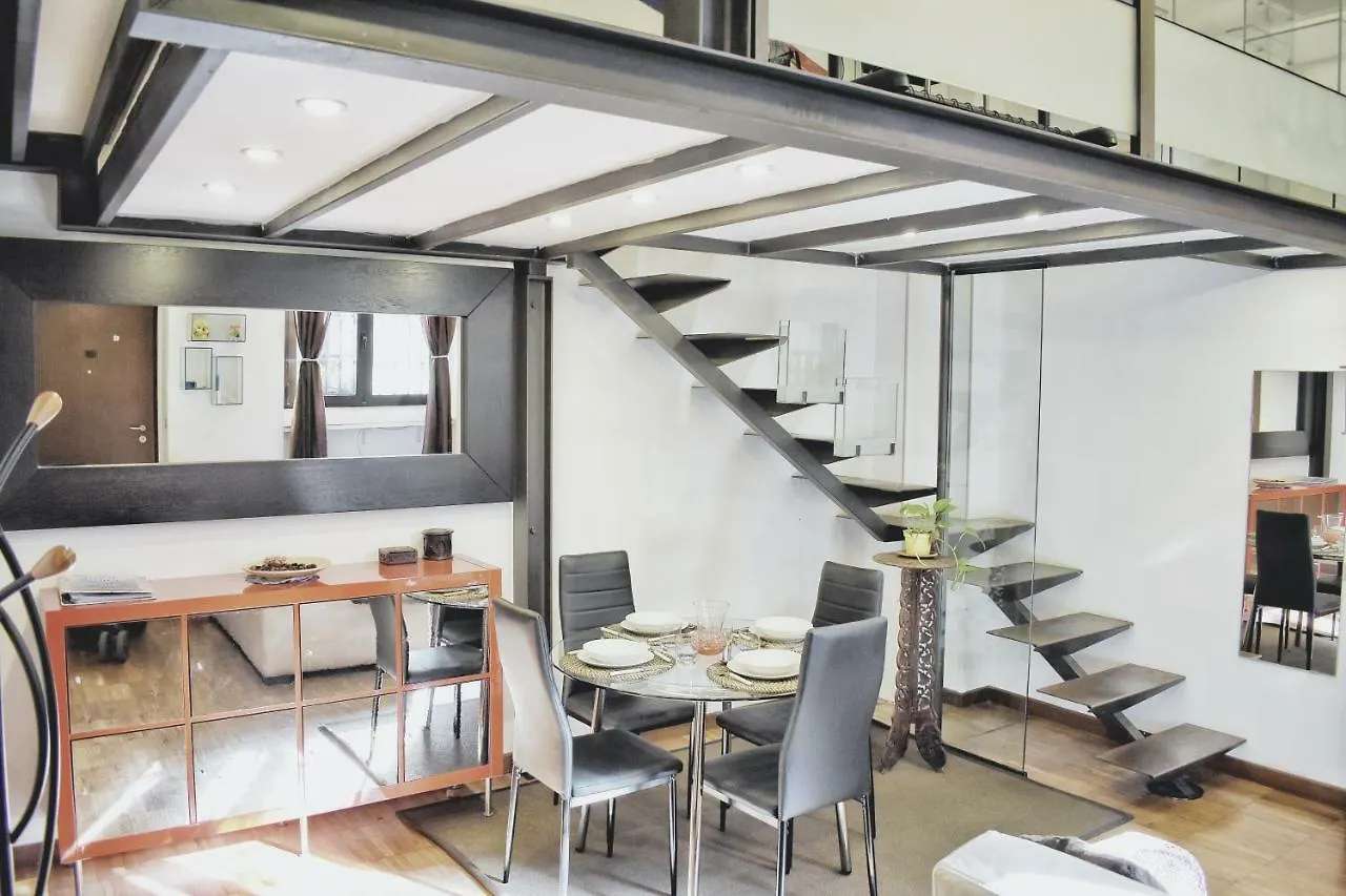 דירות Charming Design Loft Isola Milano