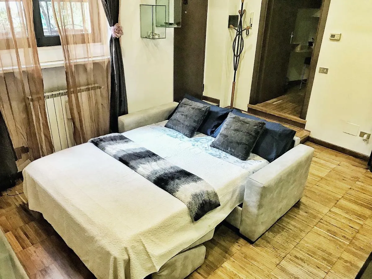 דירות Charming Design Loft Isola Milano 0*, מילאנו